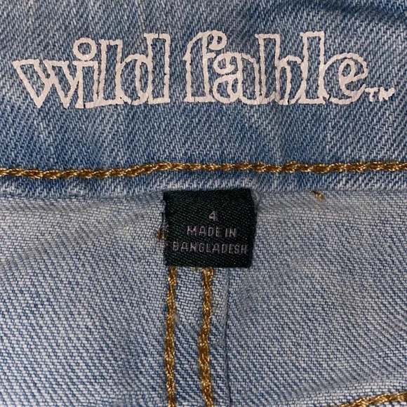 🎈Sale🎈Wild Fable Factory Distressed Denim Skirt - Picture 5 of 6